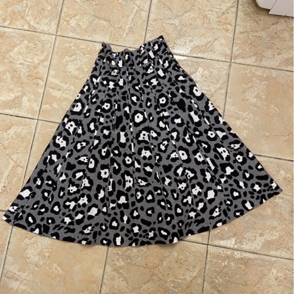 Snow Leopard Skirt | Mia Mod